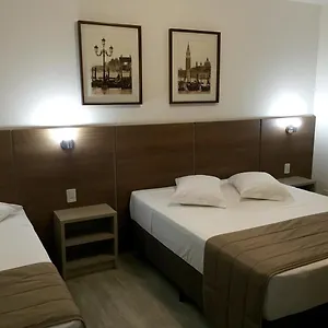  Hotel Romer